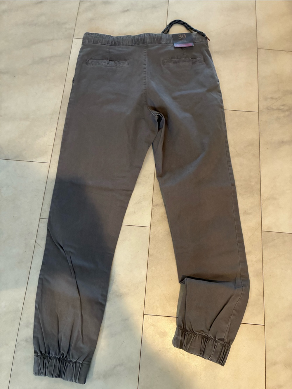 Men's Gray Elastic-Cuff Casual Pants - Picture 4 of 4
